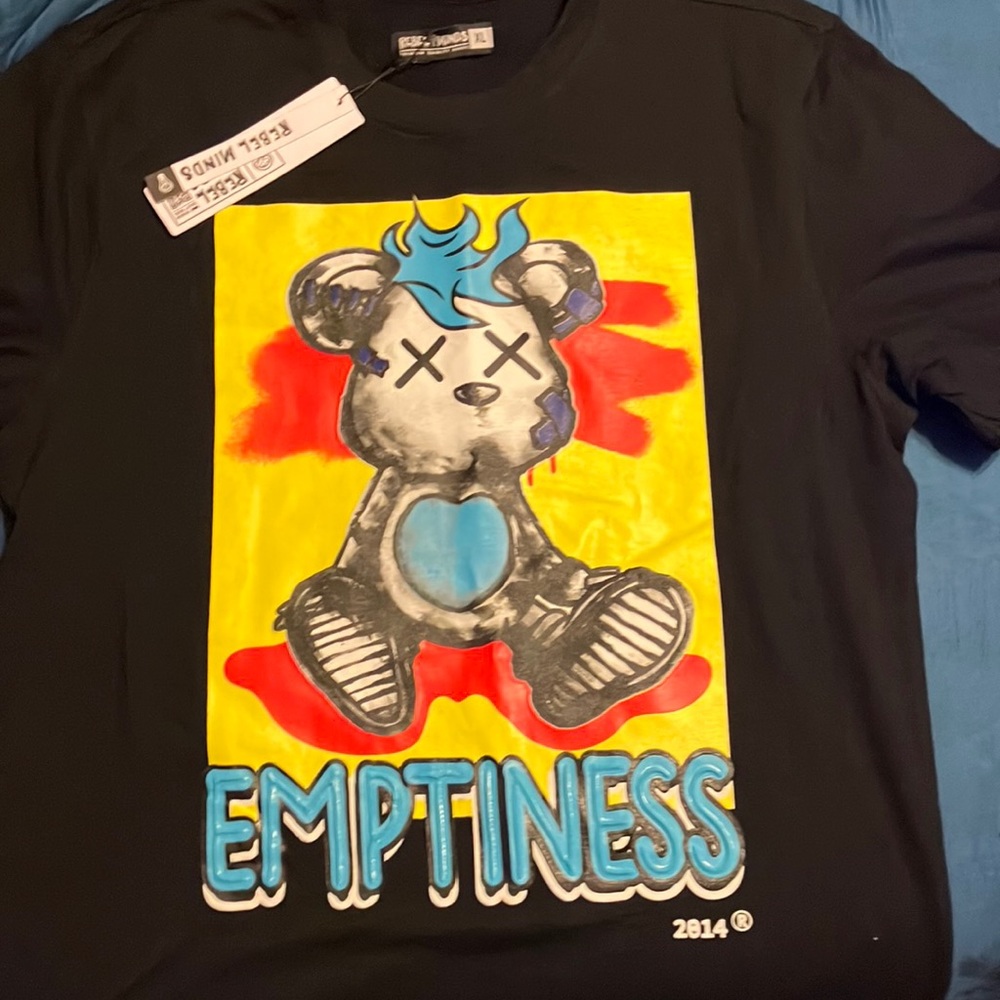 Rebel Minds “Emptiness” RARE DESIGNER Size XL